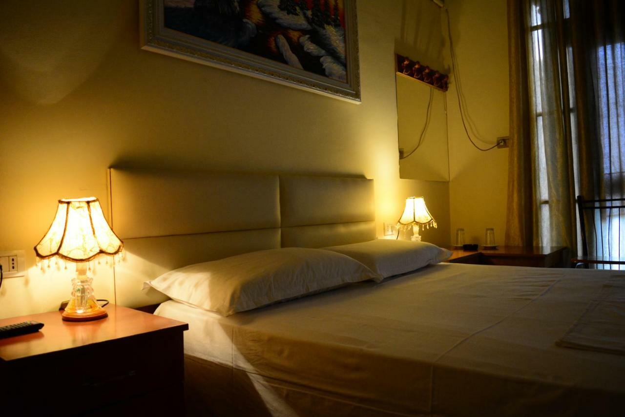 Hotel Republika تيرانا المظهر الخارجي الصورة
